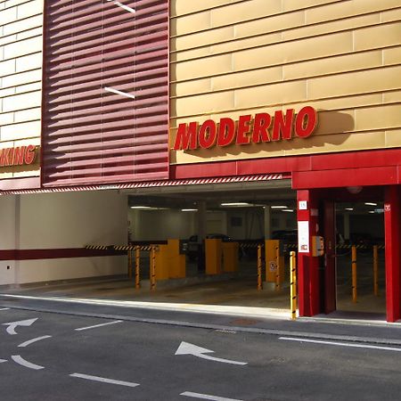 Appartamento Vicino Al Porto, Con Parcheggio Livorno Kültér fotó